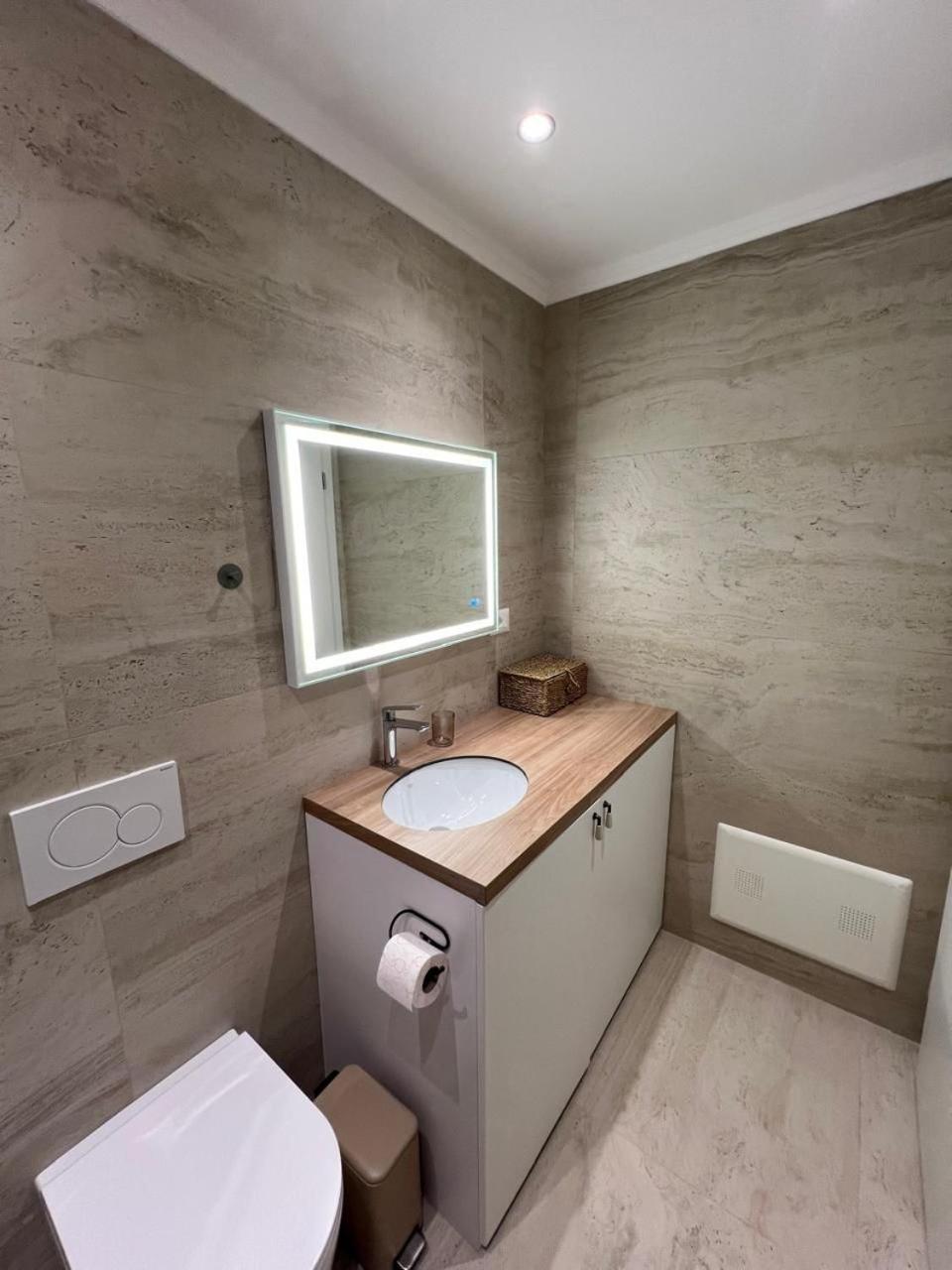 Anna'S Blloku Apartment Tiranë Luaran gambar